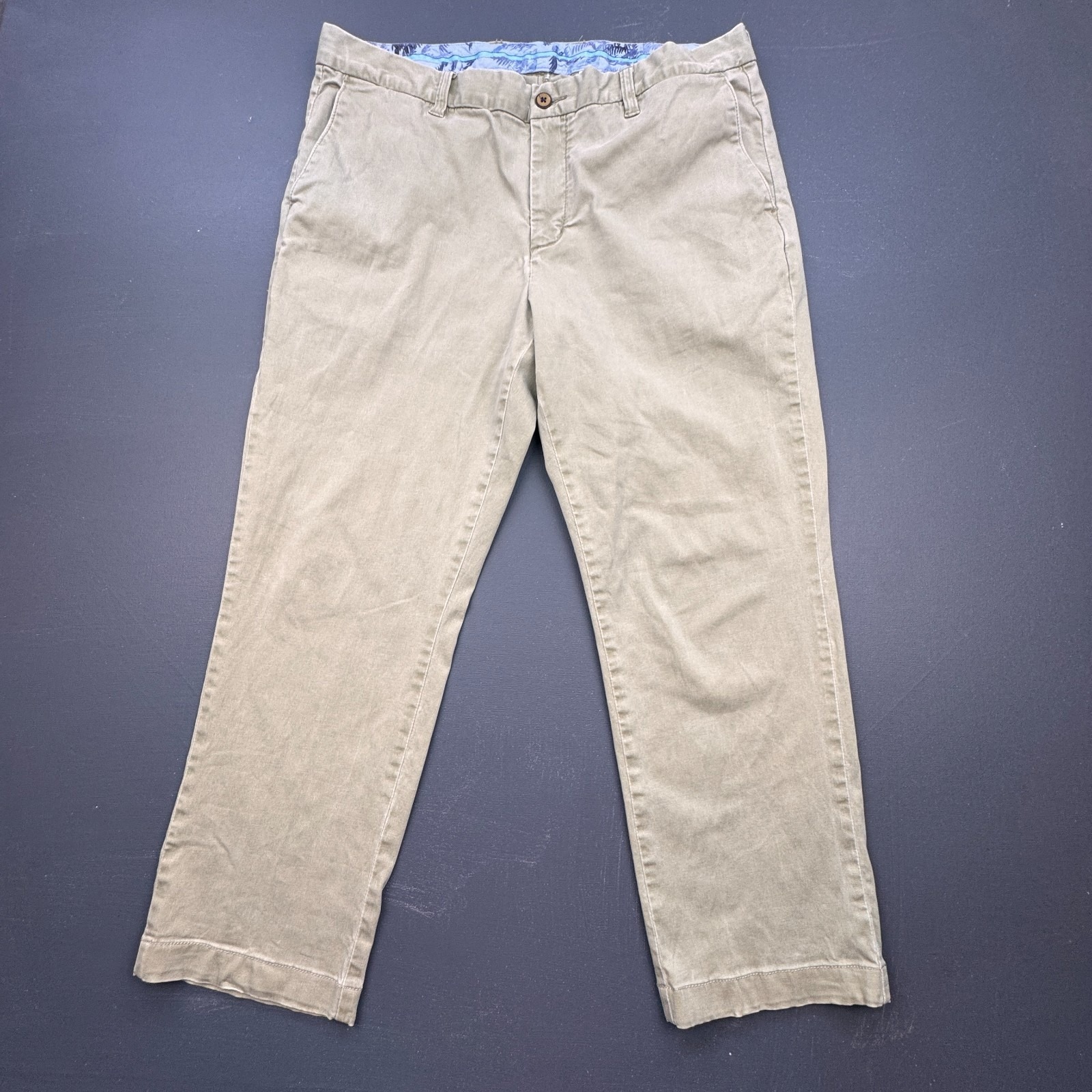 Tommy Bahama Pants Men's Size 36x30 Flat Front Khaki Cotton Casual Chino Classic